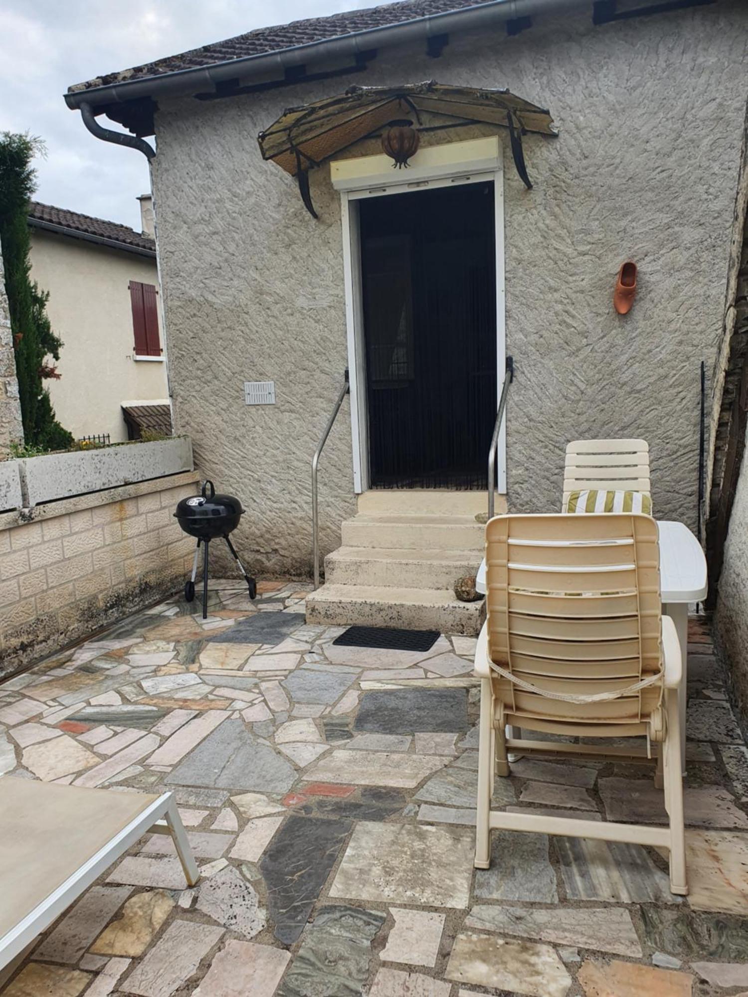 Le Pigeonnier Maison De Caractere Logement 4 Personnes La Maisonnette Renovee Logement 2 Personnes Floirac  Eksteriør billede